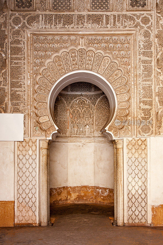 摩洛哥马拉喀什的Ali Ben Youssef Madrassa。